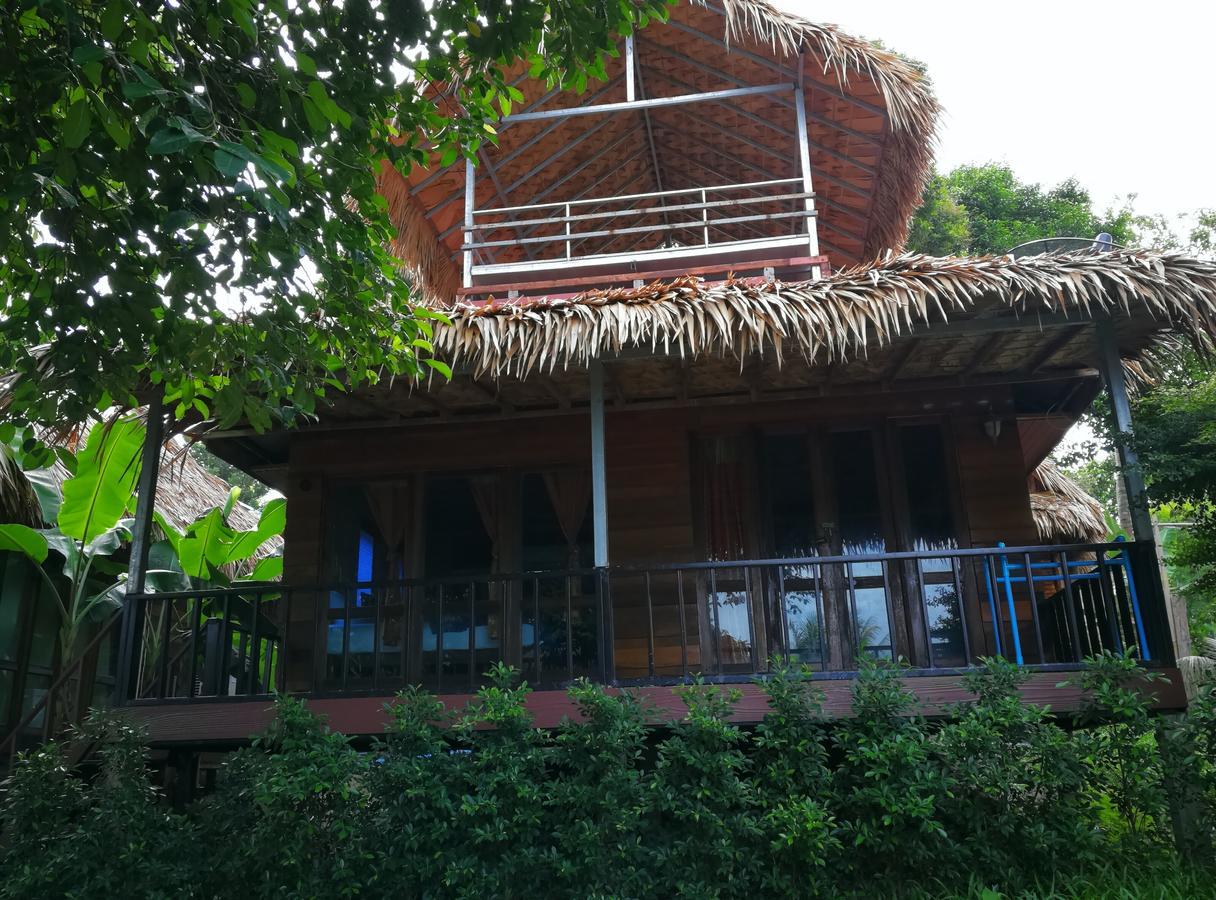 Raya Resort Koh Lipe Extérieur photo