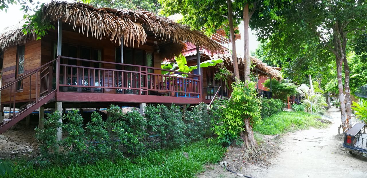 Raya Resort Koh Lipe Extérieur photo